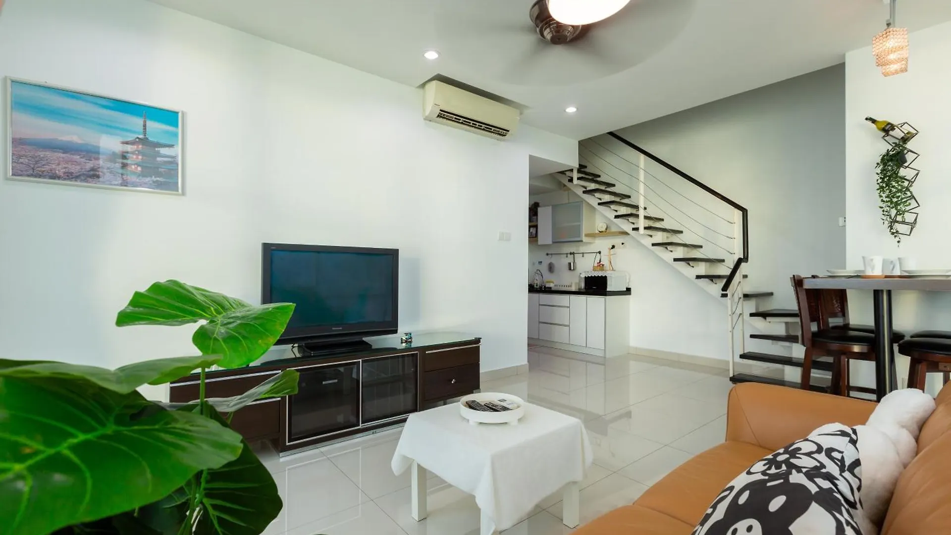 Apartment Maritime Seaview Comfy Suite Penang With Tvbox,Pool,Freewifi,2-8Pax Jelutong