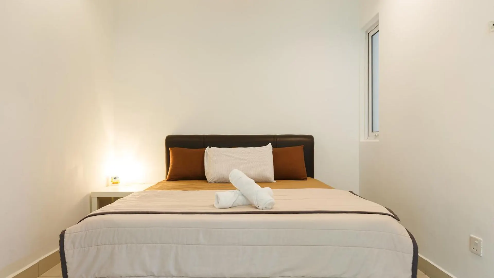 アパート Maritime Seaview Comfy Suite Penang With Tvbox,Pool,Freewifi,2-8Pax Jelutong